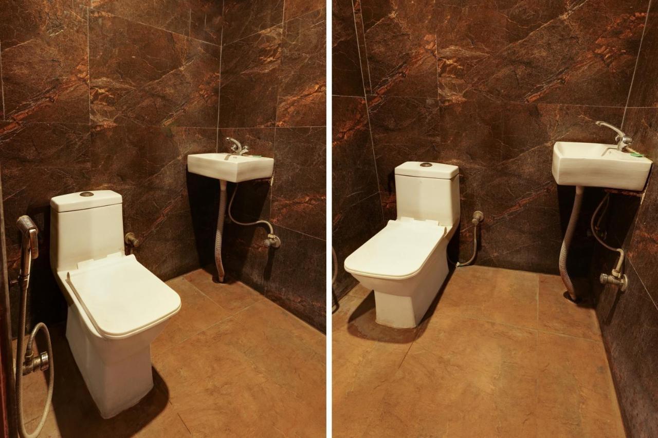 Oyo Flagship 81486 Hotel Mahalaxmi Guesthouse ニューデリー エクステリア 写真